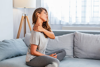 Woman With Shoulder Pain Woman Shoulder Pain | Fighting Arts Health Lab
